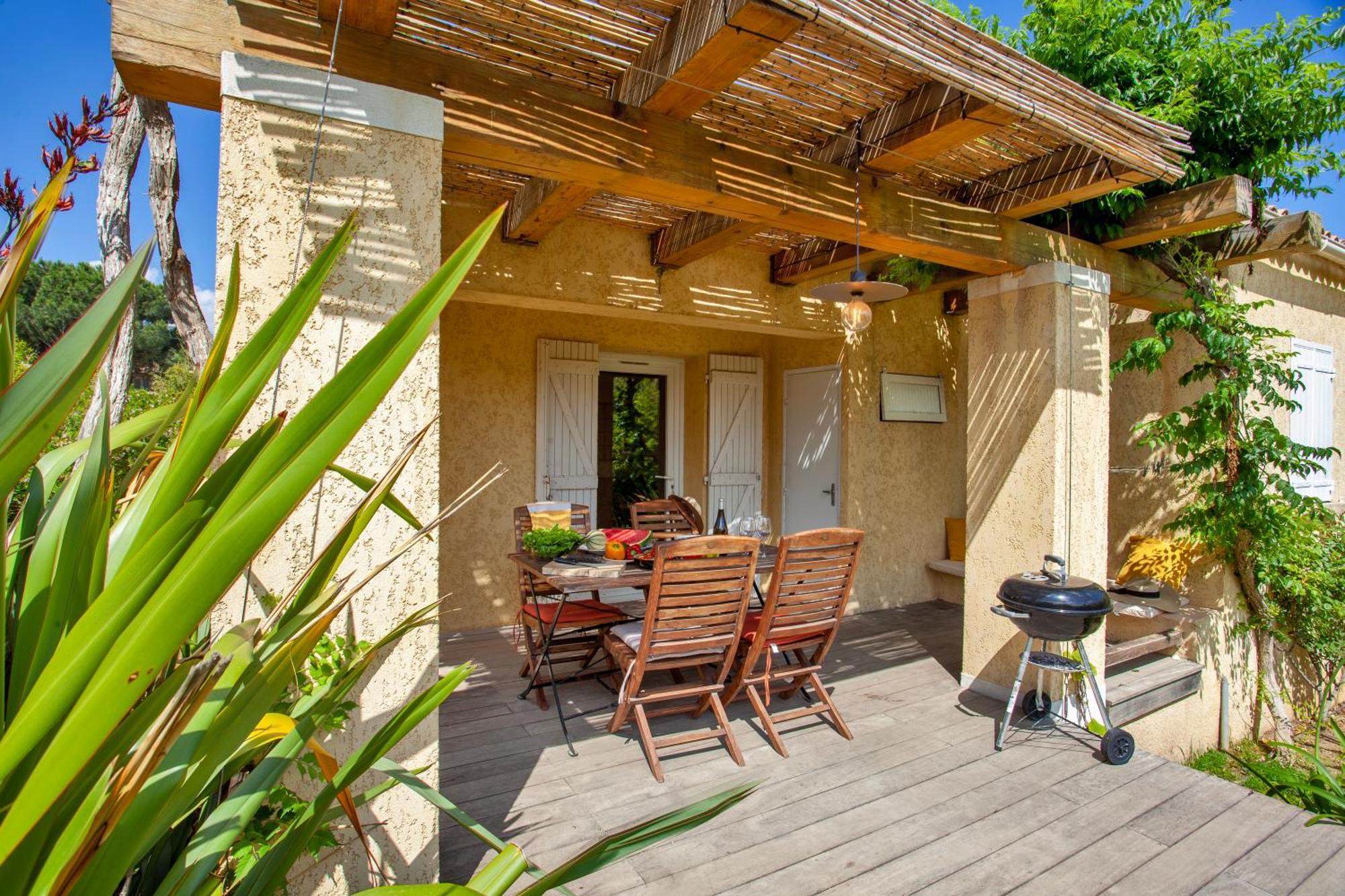 Residence Acquavital กาลวี ภายนอก รูปภาพ